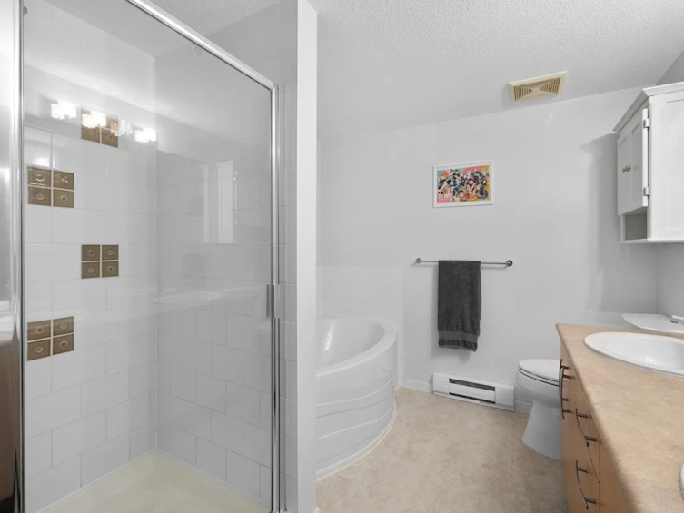 101-400 Klahanie Drive, Port Moody, BC, V3H 5K9 - 16