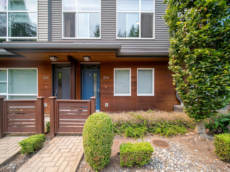 204 - 2228 162nd Street, Surrey BC V3Z 6P4