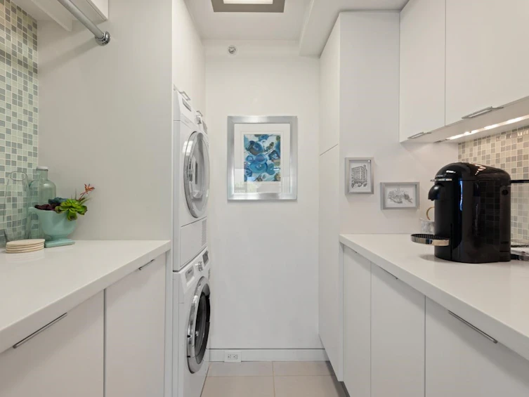 708-27 Alexander Street, Vancouver, BC, V6A 1B2 - 9