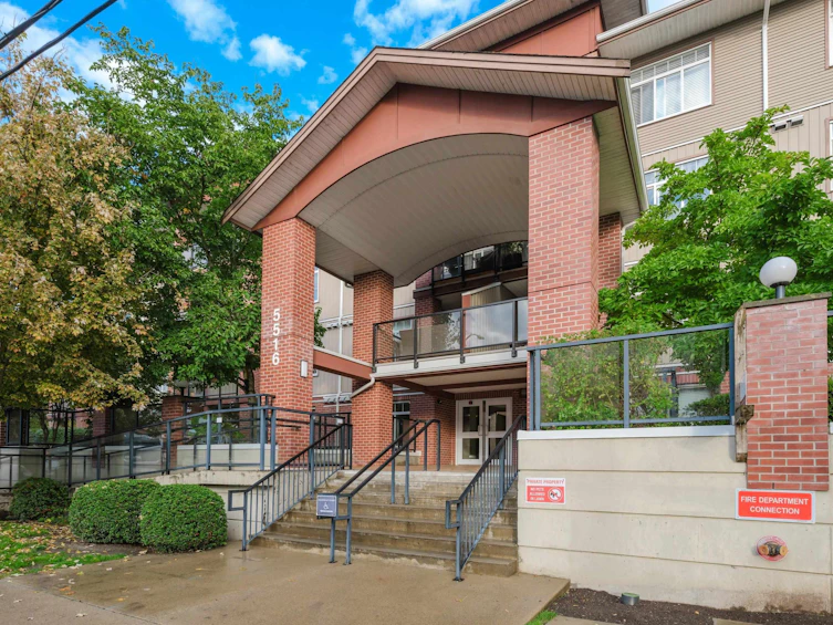 209-5516 198 Street, Langley, BC, V3A 0A6 - 3