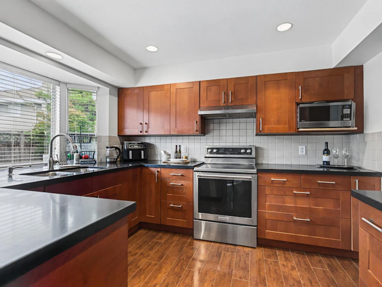 3875 Mckay Drive, Richmond, BC, V6X 3R5 - 10