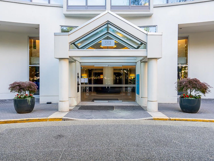 1704-1323 Homer Street, Vancouver, BC, V6B 5T1 - 29