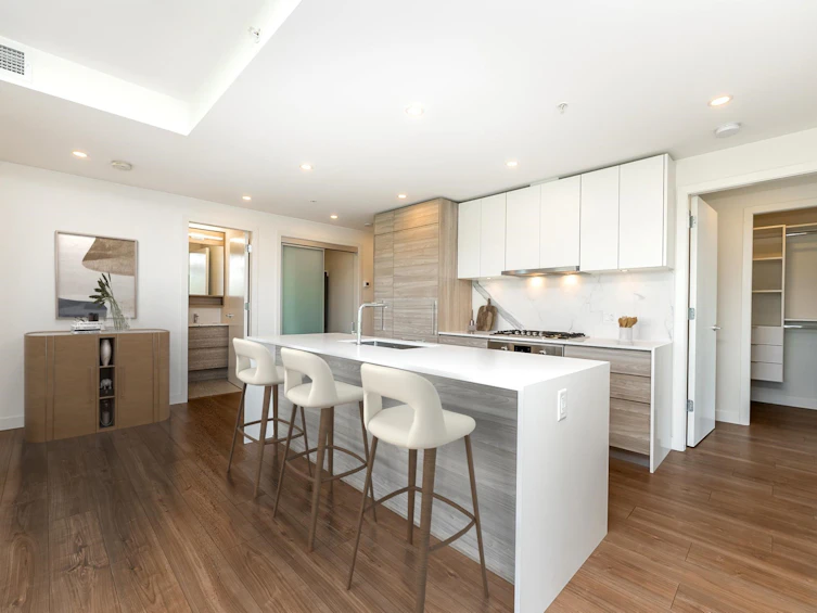 1402-595 Austin Avenue, Coquitlam, BC, V3K 0G7 - 5