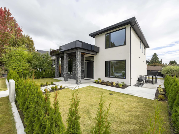 910 Dublin Street, New Westminster, BC, V3M 2Y6 - 2