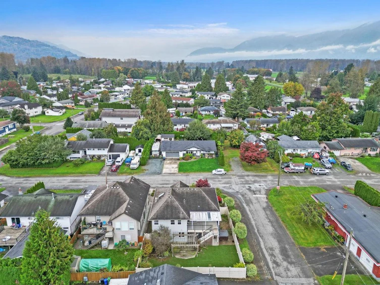 9598 Northview Street, Chilliwack, BC, V2P 6Y1 - 38