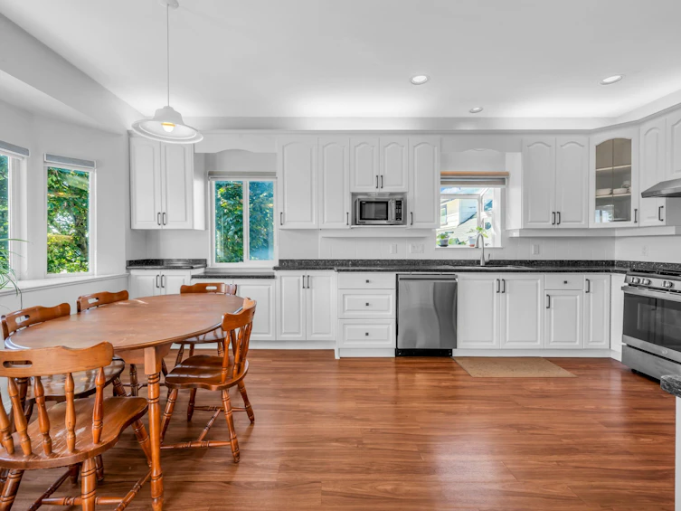1014 Edinburgh Street, New Westminster, BC, V3M 2V5 - 11