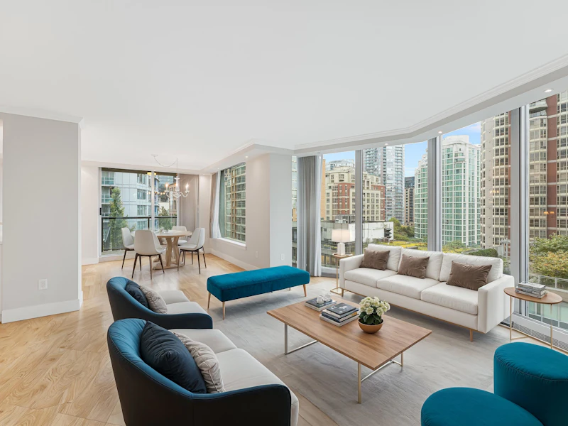 701 - 889 Homer Street, Vancouver BC V6B 5S3