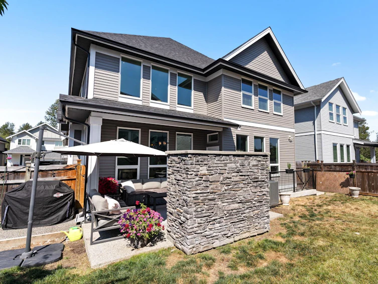 20422 78b, Langley, BC, V2Y 1X4 - 38