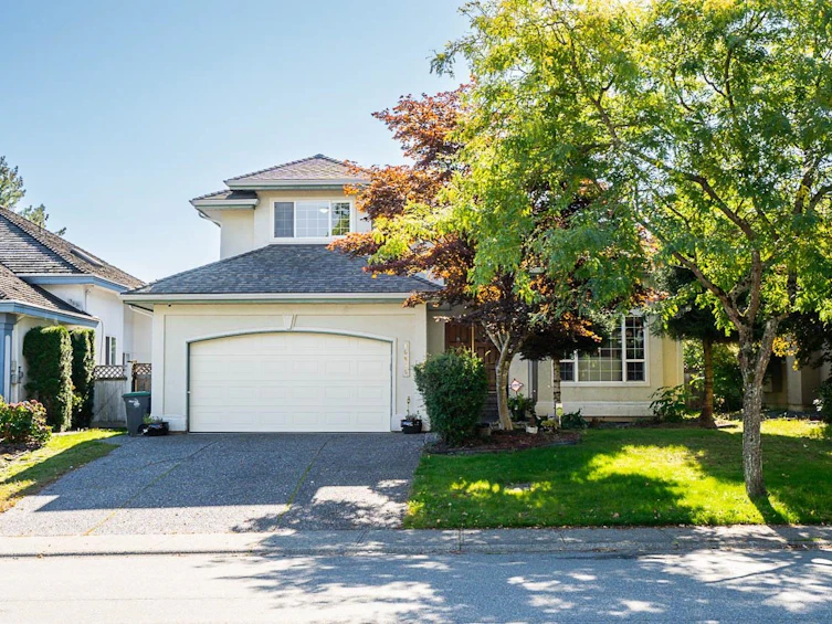 16886 103a Avenue, Surrey, BC, V4N 4N8
