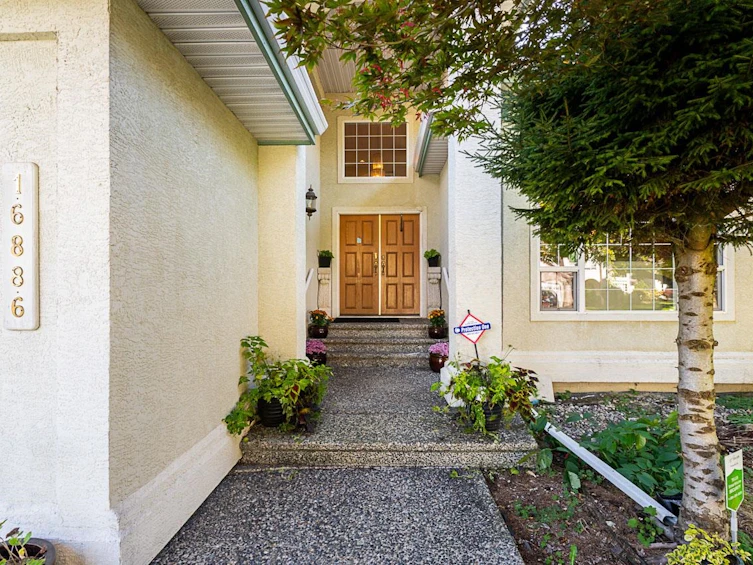 16886 103a Avenue, Surrey, BC, V4N 4N8 - 3