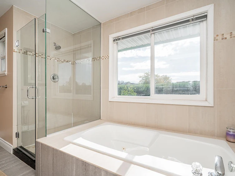 16886 103a Avenue, Surrey, BC, V4N 4N8 - 30