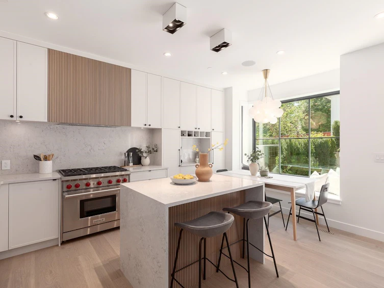 2-3850 W 13th Avenue, Vancouver, BC, V6R 2S8 - 5