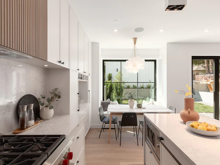 2-3850 W 13th Avenue, Vancouver, BC, V6R 2S8 - 7