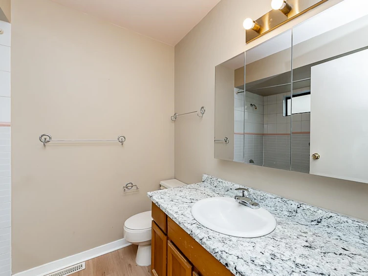 7363 Toba Place, Vancouver, BC, V5S 4B4 - 16
