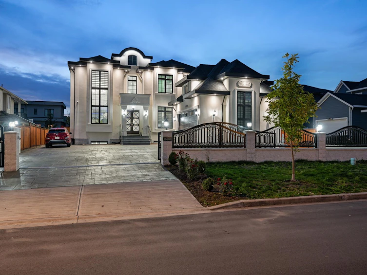 15969 106 Avenue, Surrey, BC, V4N 3J4 - 3