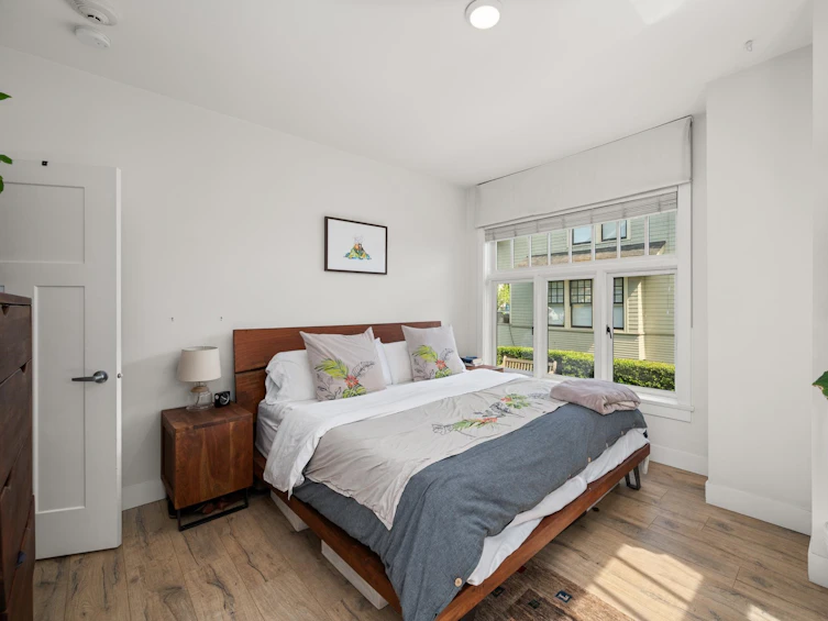 404 Eighth Street, New Westminster, BC, V3M 0K1 - 10