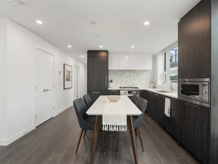 307-2425 Alpha Avenue, Burnaby, BC, V5C 0N6 - 6