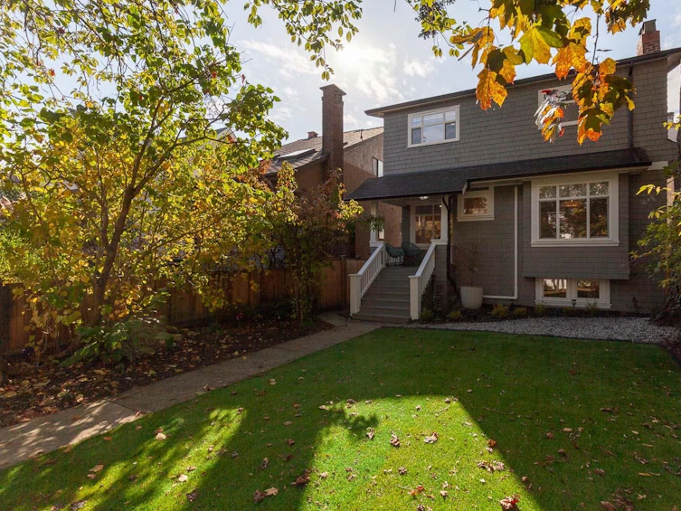 2268 West 45th Avenue, Vancouver, BC, V6M 2J3