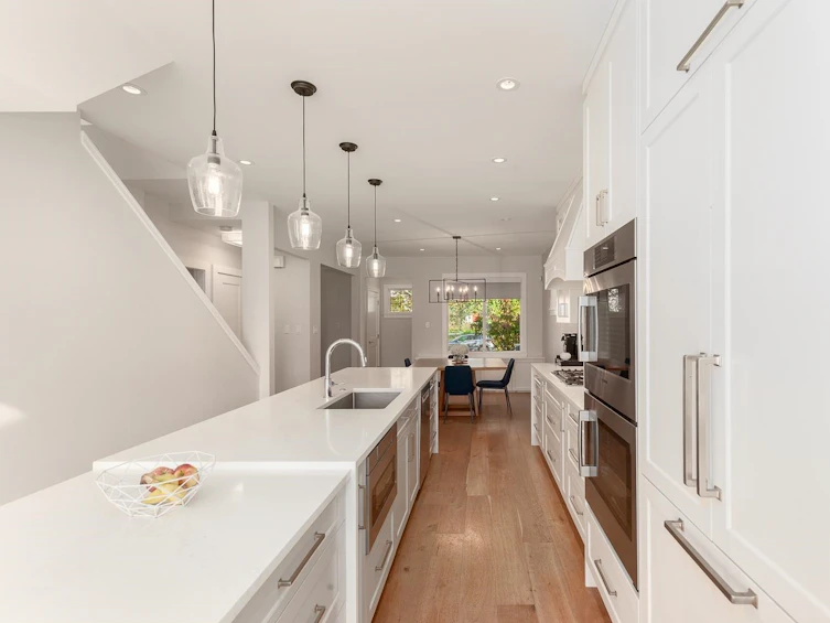 2268 West 45th Avenue, Vancouver, BC, V6M 2J3 - 12