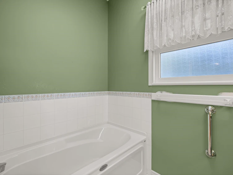 23-18939 65 Avenue, Surrey, BC, V3S 8Y2 - 33