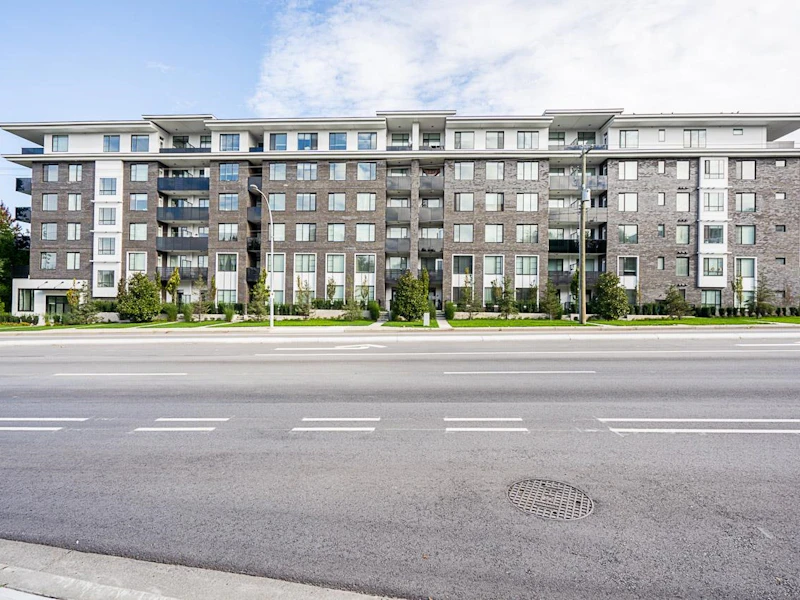 116 - 13623 81a Avenue, Surrey BC