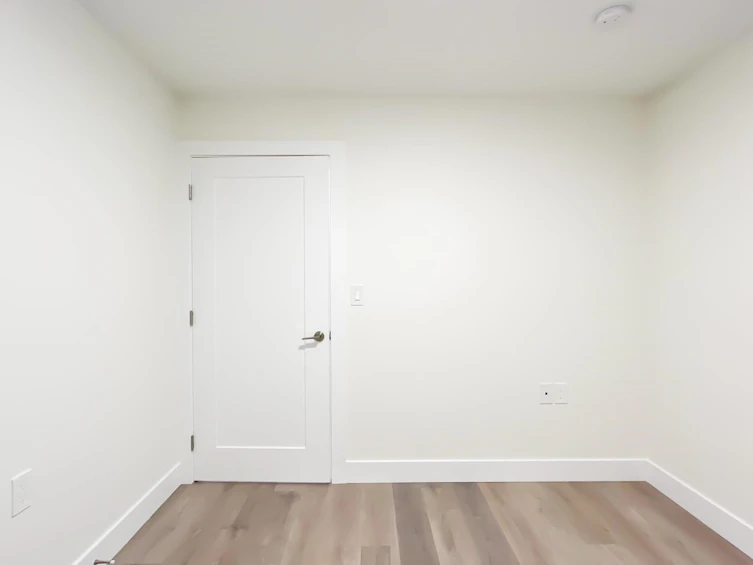 2091 W 59th Avenue, Vancouver, BC, V6P 1Z5 - 27