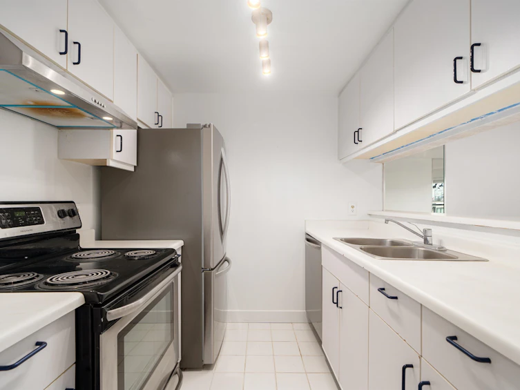 11-1101 W 8th Avenue, Vancouver, BC, V6H 1C5 - 9