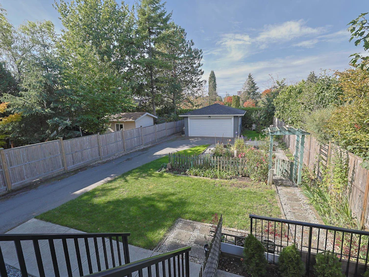 5851 St. George Street, Vancouver, BC, V5W 2Y4 - 30
