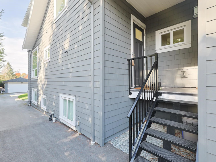 5851 St. George Street, Vancouver, BC, V5W 2Y4 - 35