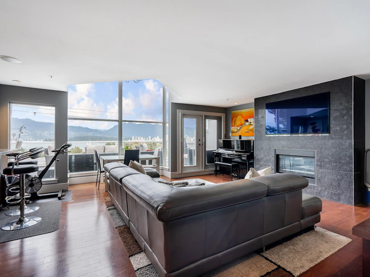 PH20-2175 W 3rd Avenue, Vancouver, BC, V6K 1L2 - 10