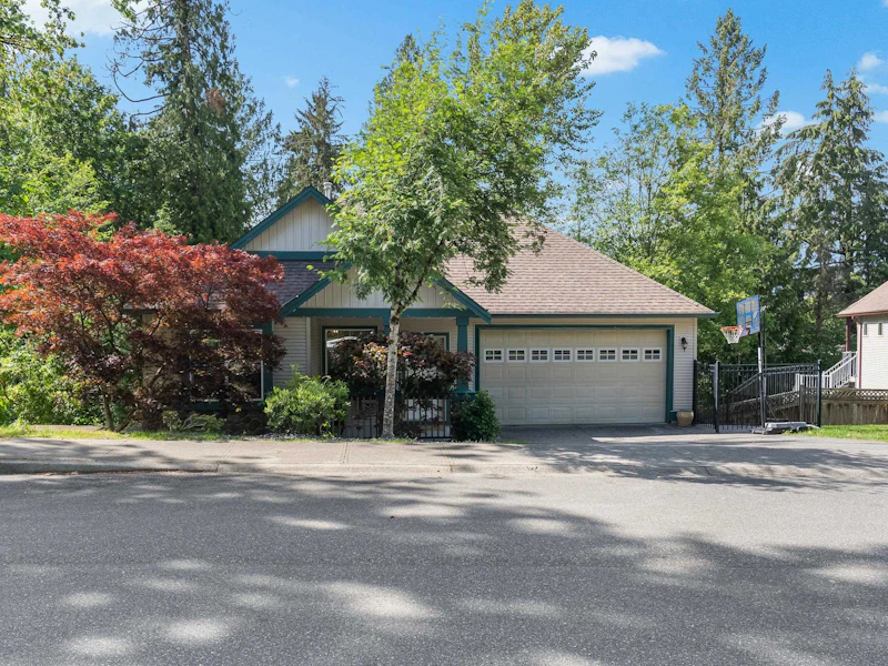 11445 228th Street, Maple Ridge BC V2X 3P3