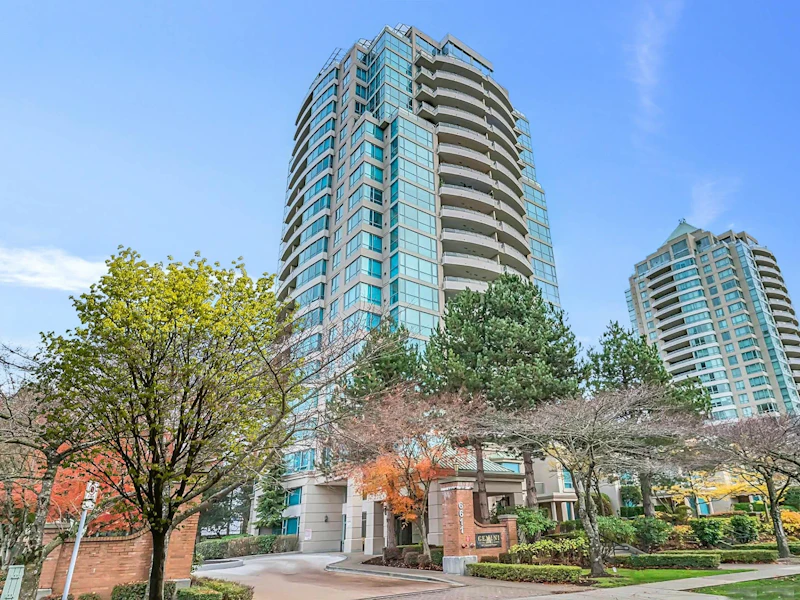 804 - 6611 Southoaks Crescent, Burnaby BC V5E 4L5