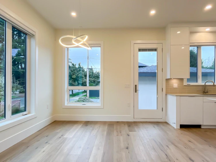 7480 Arbutus Street, Vancouver, BC, V6P 5T4 - 3
