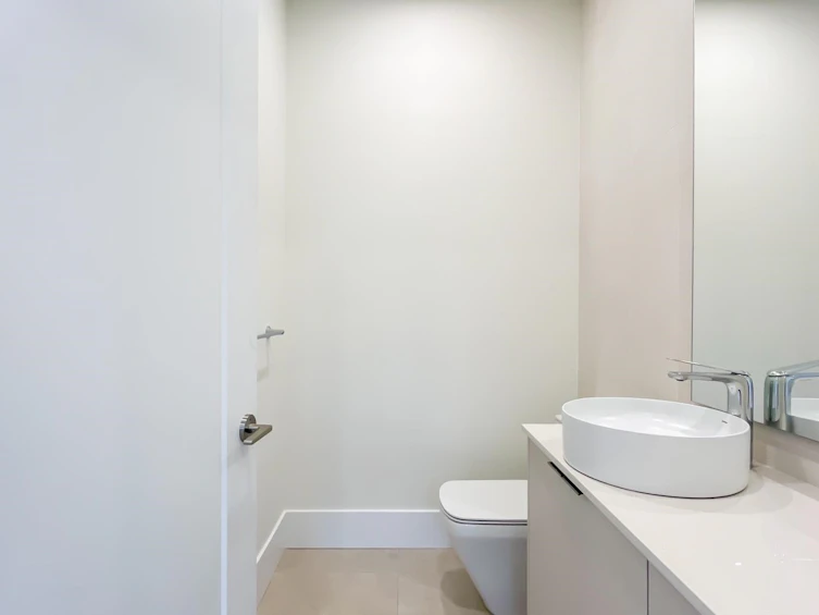 7480 Arbutus Street, Vancouver, BC, V6P 5T4 - 12