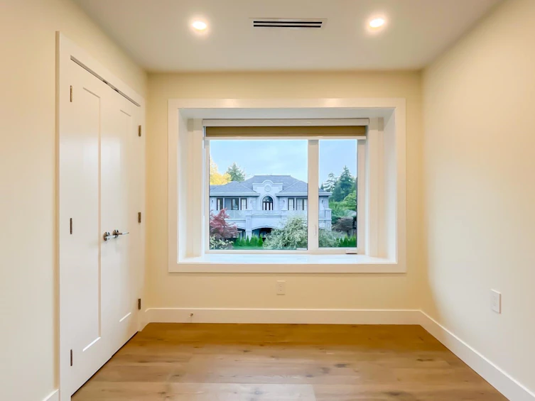 7480 Arbutus Street, Vancouver, BC, V6P 5T4 - 21