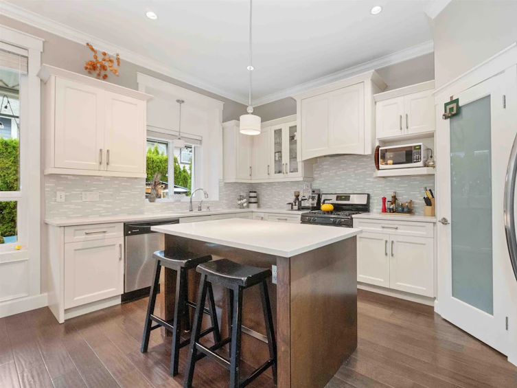 17333 1 Avenue, Surrey, BC, V3Z 8L2 - 10