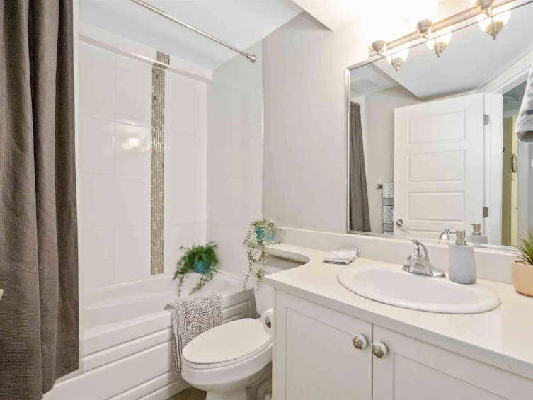 17333 1 Avenue, Surrey, BC, V3Z 8L2 - 35