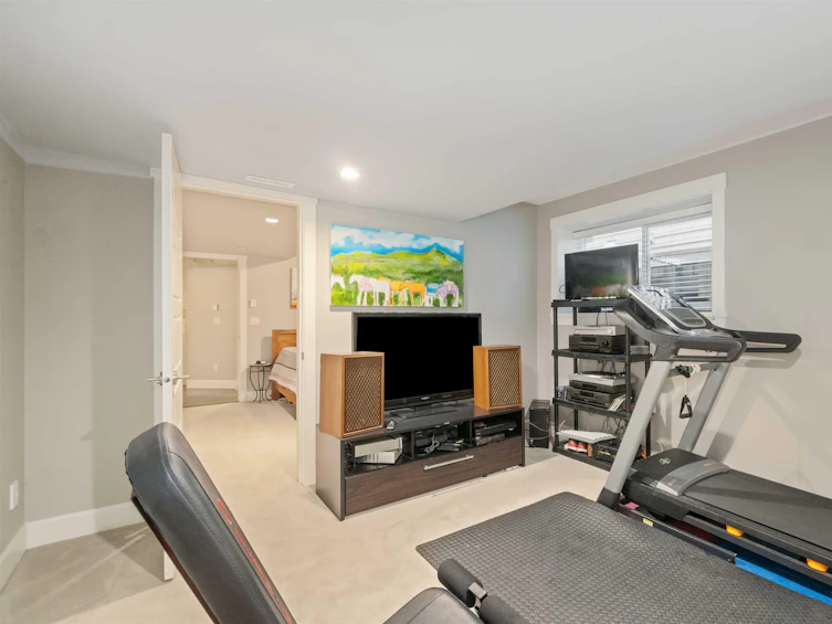 17333 1 Avenue, Surrey, BC, V3Z 8L2 - 38