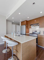 1203 5900 Alderbridge Way