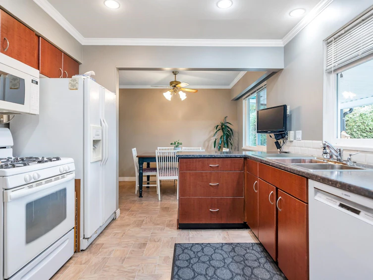 1766 Charland Avenue, Coquitlam, BC, V3K 3M1 - 11