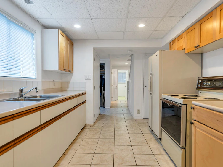 1766 Charland Avenue, Coquitlam, BC, V3K 3M1 - 22