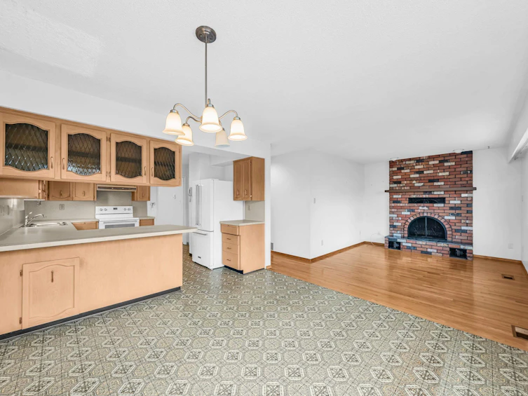 4553 W 8th Avenue, Vancouver, BC, V6R 2A4 - 18