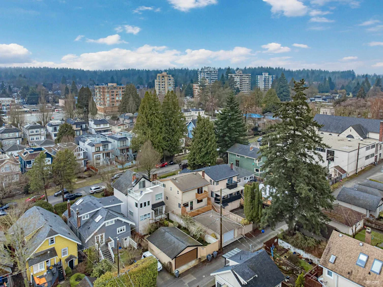 4553 W 8th Avenue, Vancouver, BC, V6R 2A4 - 39