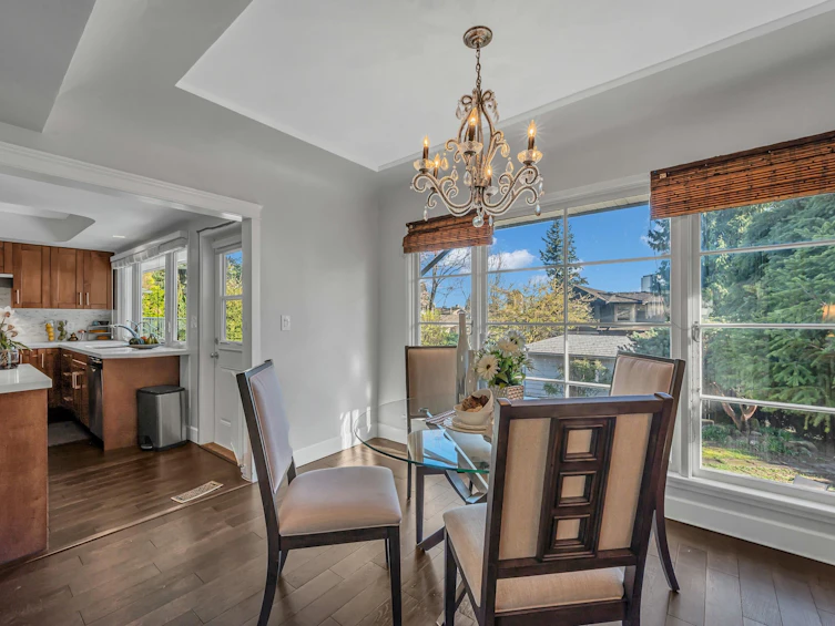 2296 Jefferson Avenue, West Vancouver, BC, V7V 2A8 - 12