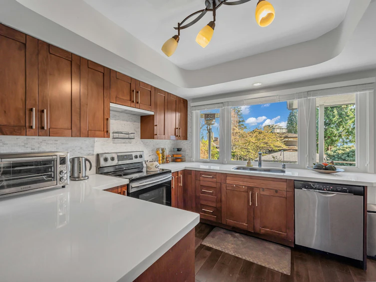 2296 Jefferson Avenue, West Vancouver, BC, V7V 2A8 - 13