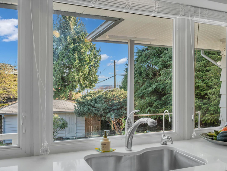 2296 Jefferson Avenue, West Vancouver, BC, V7V 2A8 - 15