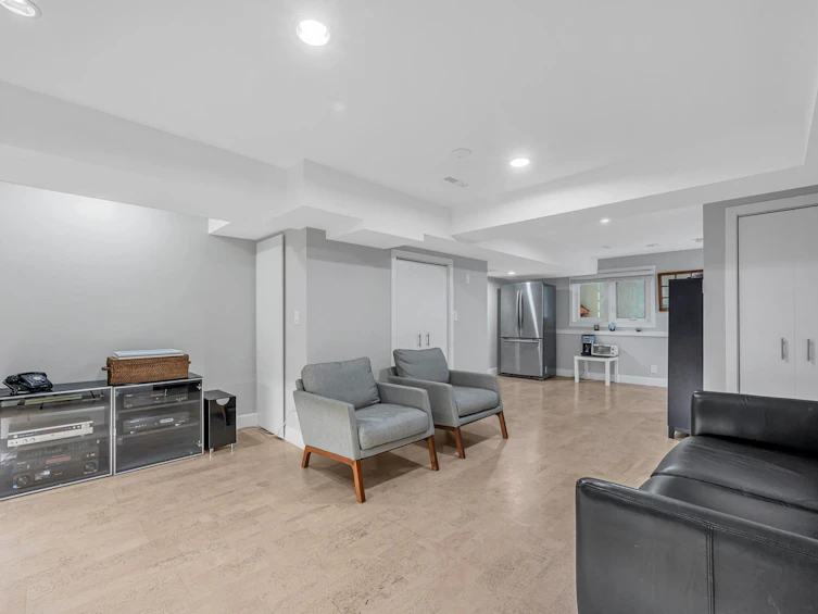 2296 Jefferson Avenue, West Vancouver, BC, V7V 2A8 - 26