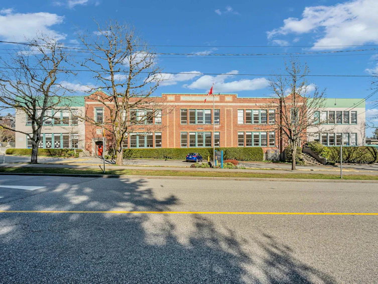 2296 Jefferson Avenue, West Vancouver, BC, V7V 2A8 - 38