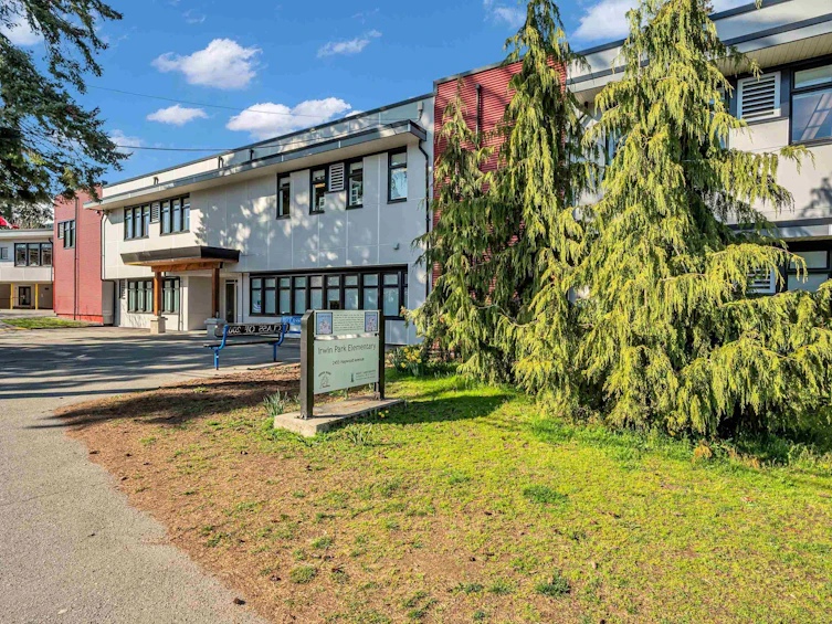 2296 Jefferson Avenue, West Vancouver, BC, V7V 2A8 - 39