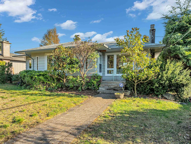 2296 Jefferson Avenue, West Vancouver, BC, V7V 2A8 - 40